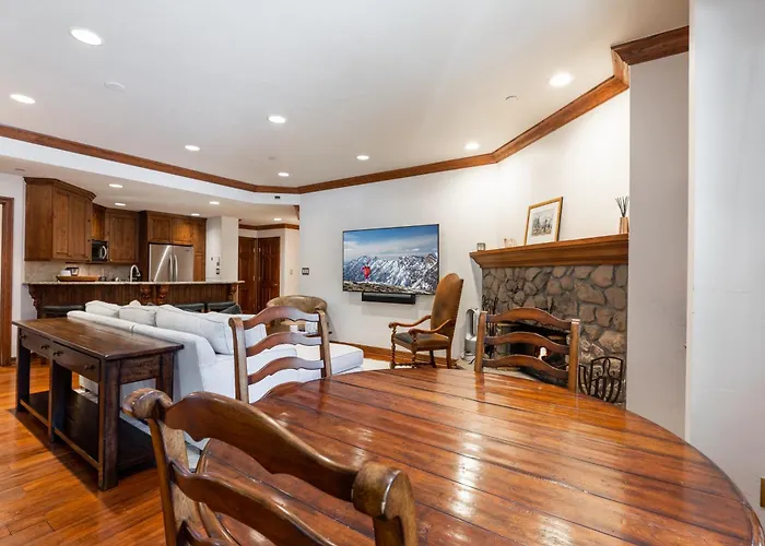 Strawberry Park True Ski In Ski Out By Vail Realty